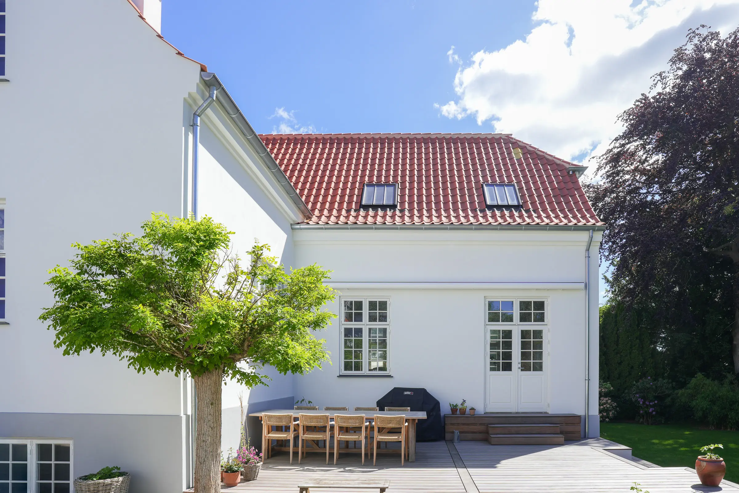 StoDeco StoNordic Facaderenovering Dekorationsprofiler Sokkelpuds Sokkel Sokler Herskabsvilla puds