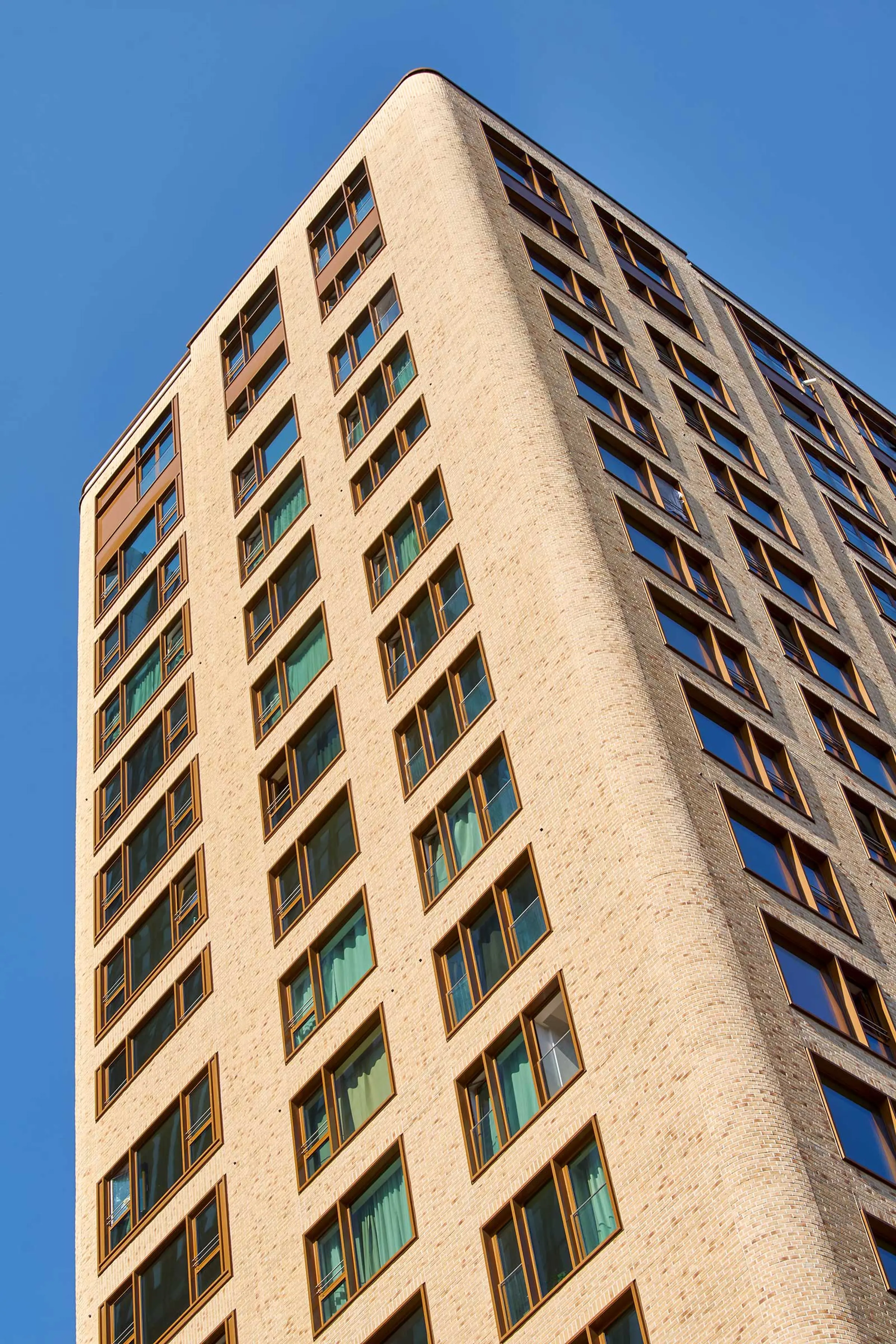 Georg-Voigt-Straße 15